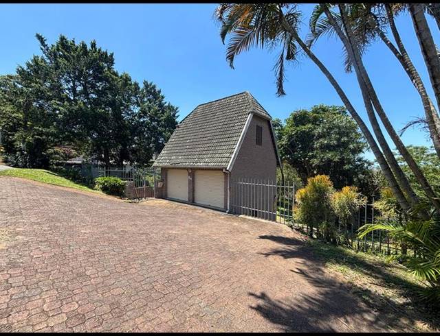 4 BEDROOM HOUSE FOR SALE IN BEVERLEY HILLS